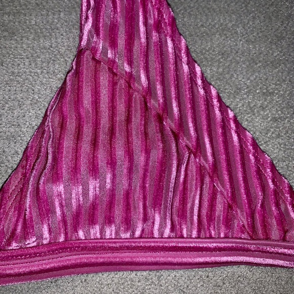 NWT Dippin Daisys Bikini Top - Picture 2 of 9